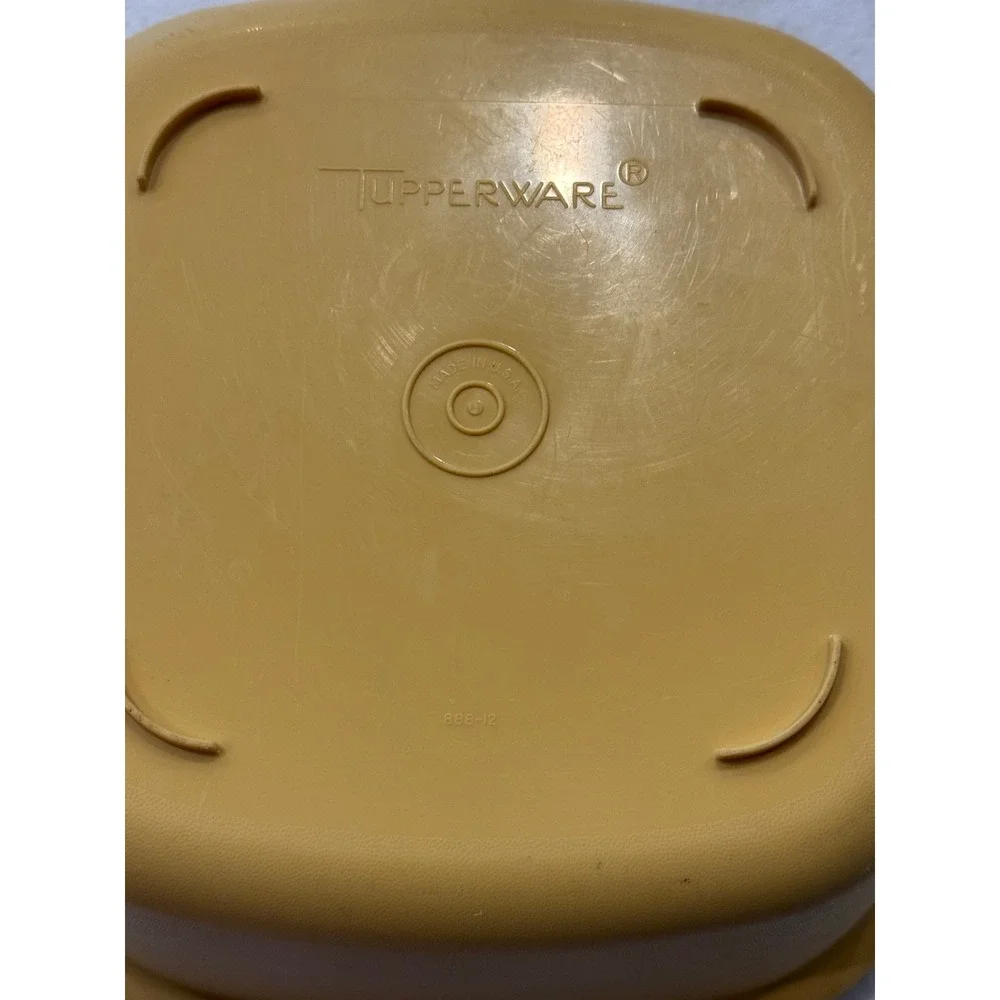 Tupperware Harvest Gold Yellow Square Microwave Steamer Base‎ 888-12 Vintage